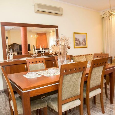 Veta'S Spacious Central Apartment Serres Buitenkant foto