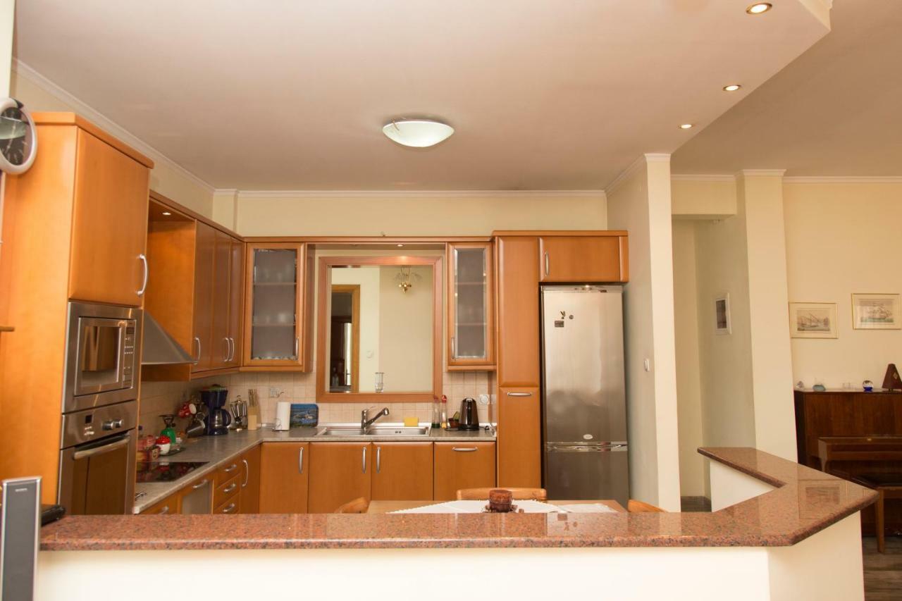 Veta'S Spacious Central Apartment Serres Buitenkant foto