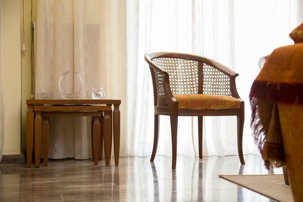 Veta'S Spacious Central Apartment Serres Buitenkant foto